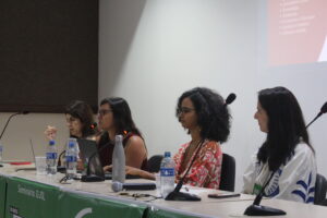 Paula Miraglia, Maia Fortes e Marília Moreira participam do Seminário GJOL - 30 anos de Jornalismo Digital com mediação de Lívia Vieira 22/05/25 | foto: Victor Conegundes